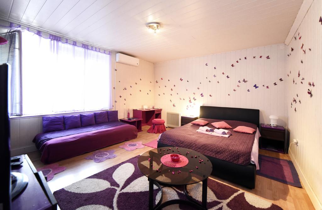 Apartment Orange Purple Blue Zagreb Exterior foto